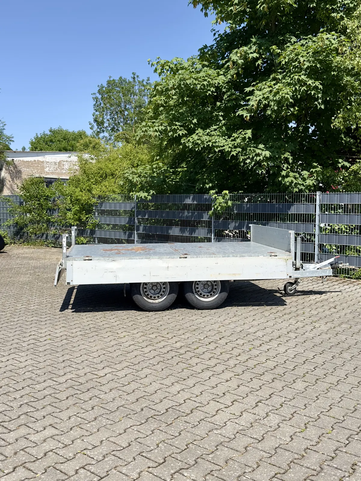 Kippanhänger 9